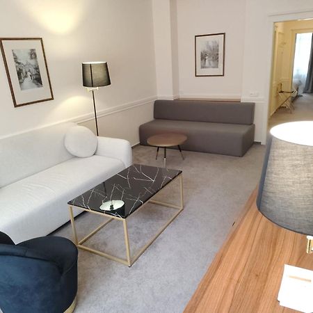 Hotel Embassy Karlsbad Eksteriør billede