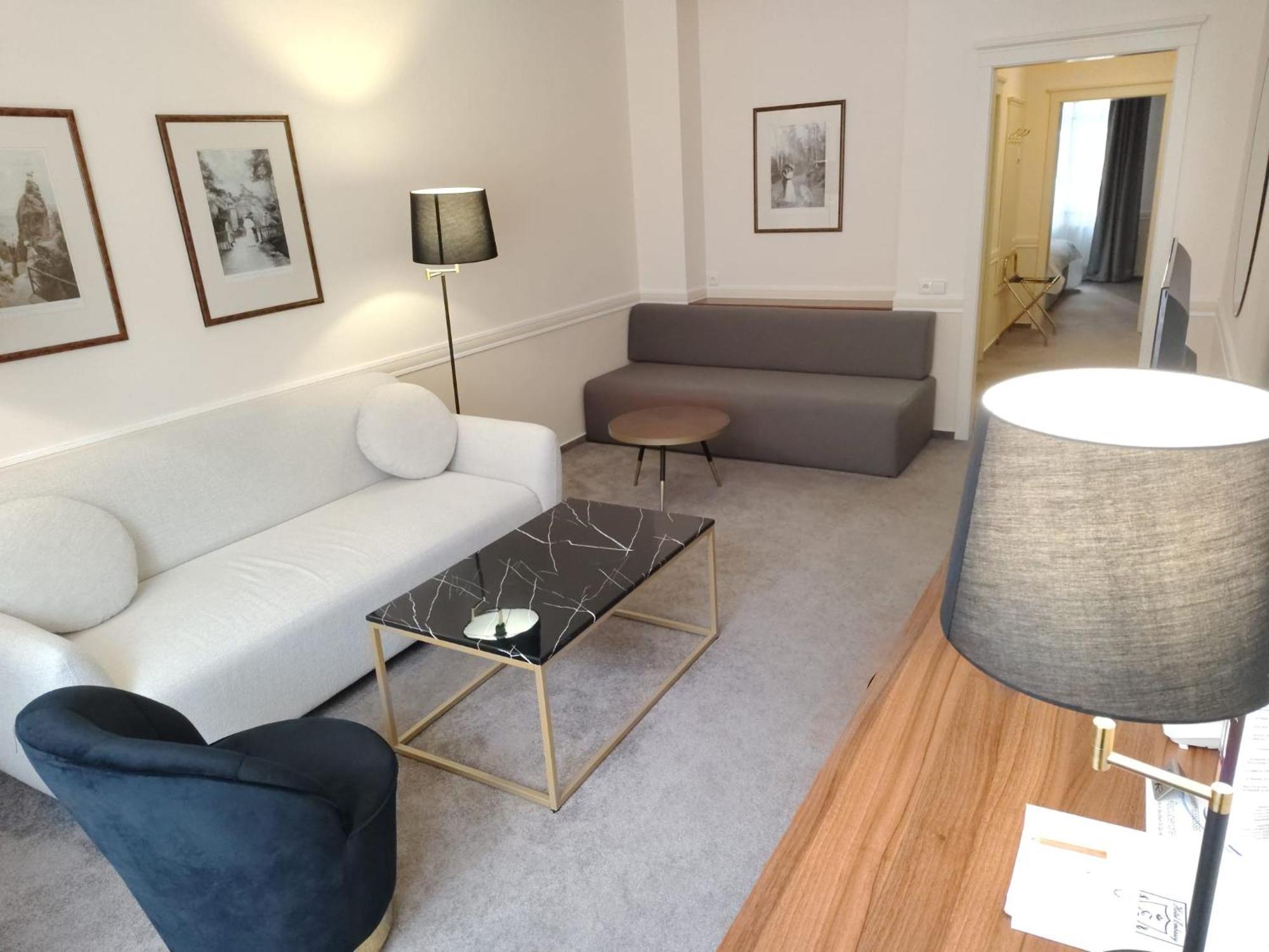 Hotel Embassy Karlsbad Eksteriør billede