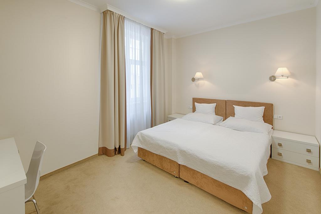 Hotel Embassy Karlsbad Eksteriør billede